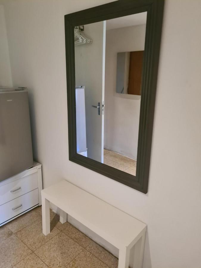 Bed & Breakfast 28 Appartement Met Prive Tuin 아센 외부 사진