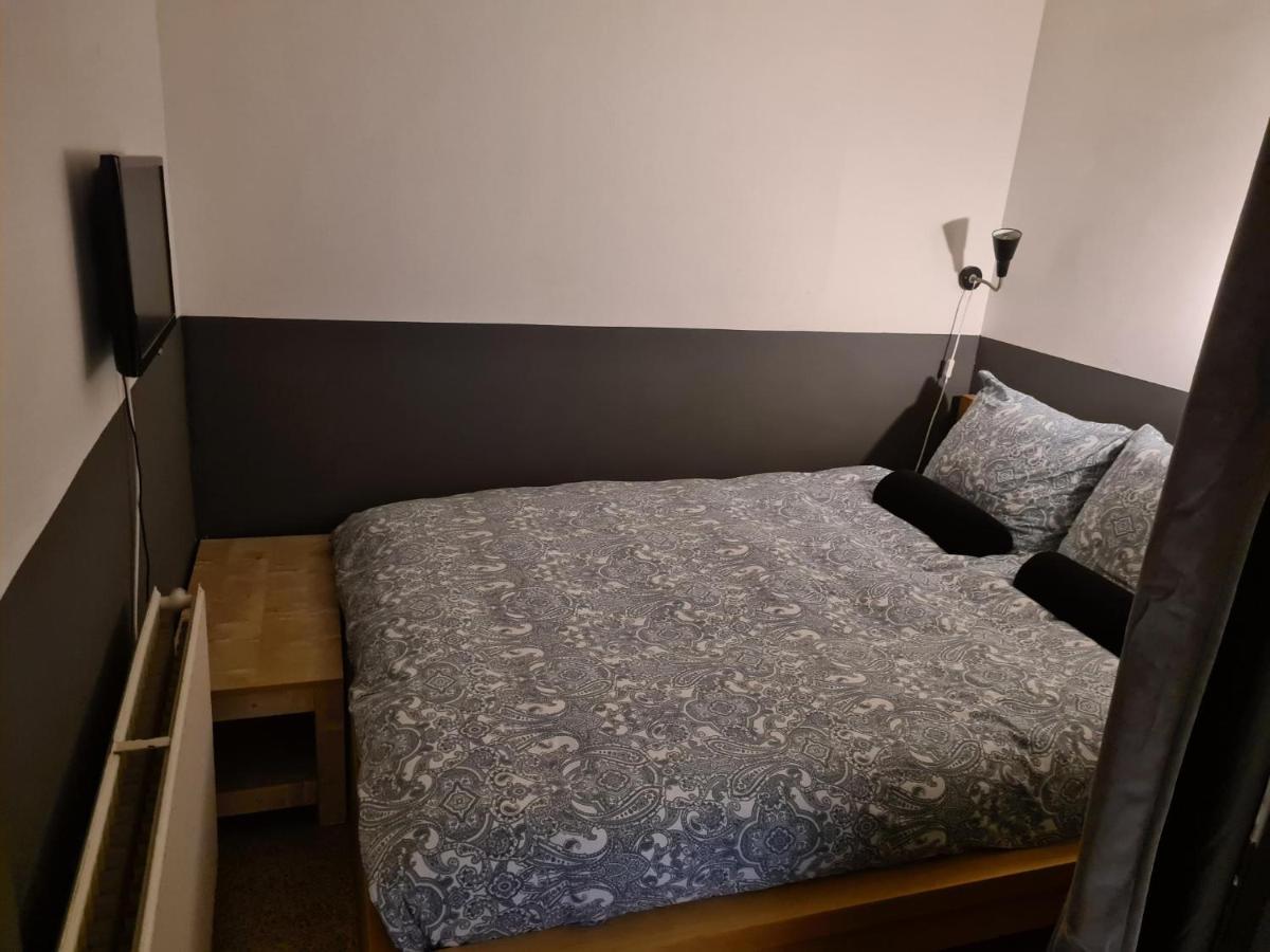 Bed & Breakfast 28 Appartement Met Prive Tuin 아센 외부 사진